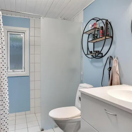 Holiday home Matz - 350m From The Sea In Ne Jutland By Interhome Hals