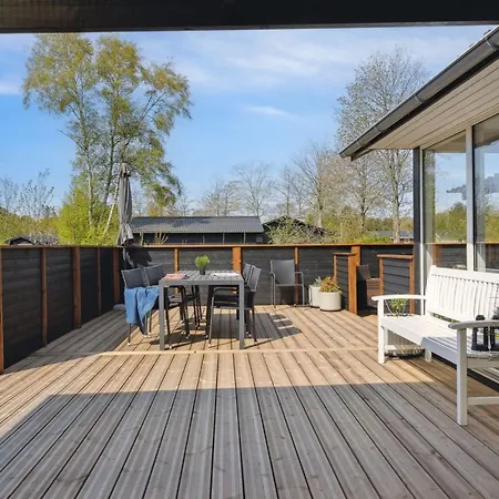 Matz - 350m From The Sea By Interhome * Hals