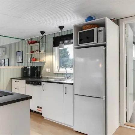 Matz - 350m From The Sea By Interhome Hals