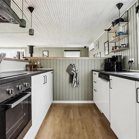 Matz - 350m From The Sea By Interhome * Hals