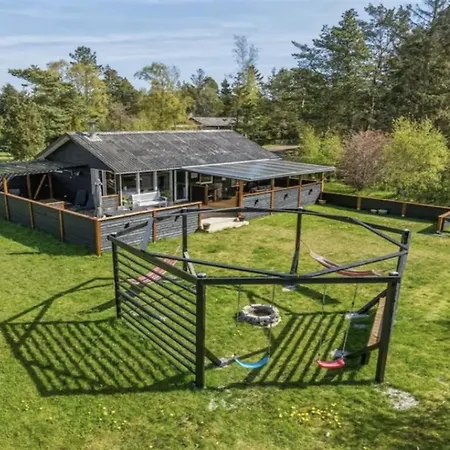 Dom wakacyjny Matz - 350m From The Sea By Interhome Hals